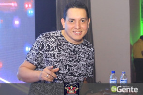 Confiram as fotos do Mega Revival