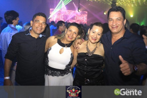 Confiram as fotos do Mega Revival