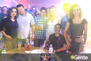 Confiram as fotos do Mega Revival