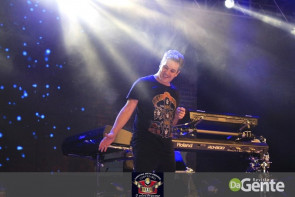 Confiram as fotos "Deu Branco" com Jota Quest