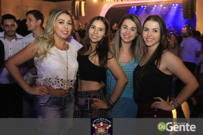 Confiram as fotos "Deu Branco" com Jota Quest