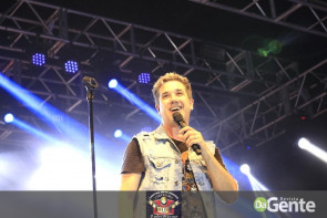 Confiram as fotos "Deu Branco" com Jota Quest