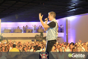 Confiram as fotos "Deu Branco" com Jota Quest