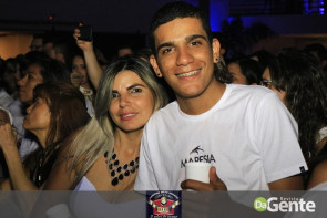 Confiram as fotos "Deu Branco" com Jota Quest