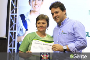 Confiram as fotos do evento de entrega de certificados do Senar/ms em Dourados