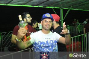 Confiram as fotos do show do Gustavo Lima