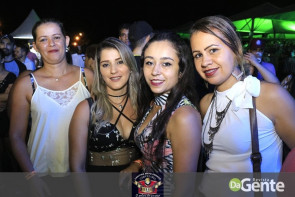 Confiram as fotos do show do Gustavo Lima