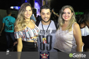 Confiram as fotos do show do Gustavo Lima