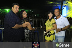 Confiram as fotos do show do Gustavo Lima