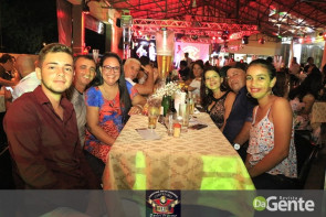 Confiram as fotos do Réveillon  2018 na Cantina Mato Grosso Dourados