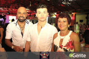 Confiram as fotos do Réveillon  2018 na Cantina Mato Grosso Dourados