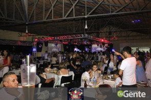 Confiram as fotos do Réveillon  2018 na Cantina Mato Grosso Dourados