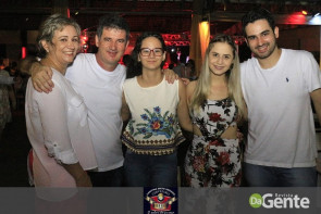 Confiram as fotos do Réveillon  2018 na Cantina Mato Grosso Dourados