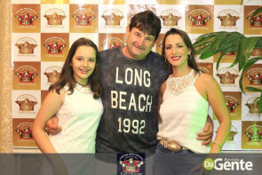 Confiram as fotos do Réveillon  2018 na Cantina Mato Grosso Dourados