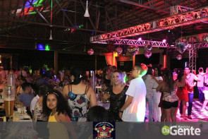 Confiram as fotos do Réveillon  2018 na Cantina Mato Grosso Dourados