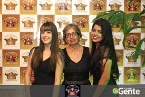 Confiram as fotos do Réveillon  2018 na Cantina Mato Grosso Dourados