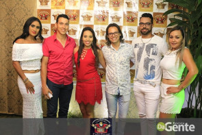 Confiram as fotos do Réveillon  2018 na Cantina Mato Grosso Dourados