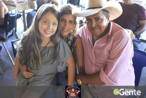 Confiram as fotos do Churrasco Dançante na Cantina Mato Grosso