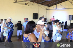 Confiram as fotos do Churrasco Dançante na Cantina Mato Grosso