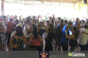 Confiram as fotos do Churrasco Dançante na Cantina Mato Grosso