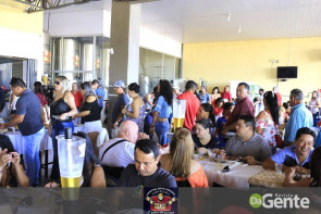 Confiram as fotos do Churrasco Dançante na Cantina Mato Grosso