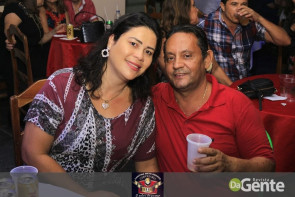 Confiram as fotos da  1ª Sextaneja 2018 no clube Indaiá