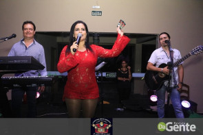 Confiram as fotos da  1ª Sextaneja 2018 no clube Indaiá