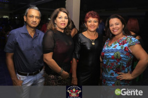 Confiram as fotos da  1ª Sextaneja 2018 no clube Indaiá