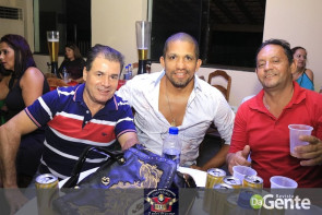 Confiram as fotos da  1ª Sextaneja 2018 no clube Indaiá