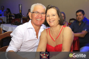 Confiram as fotos da  1ª Sextaneja 2018 no clube Indaiá