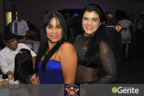 Confiram as fotos da  1ª Sextaneja 2018 no clube Indaiá