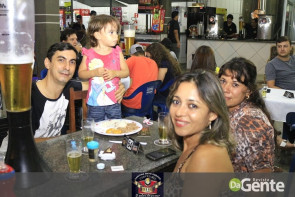 Confiram as fotos na Cantina Mato Grosso no dia da Mulher