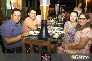Confiram as fotos na Cantina Mato Grosso no dia da Mulher