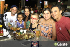 Confiram as fotos na Cantina Mato Grosso no dia da Mulher