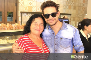 Confiram as fotos do aniversário de 6 anos da Padaria e Confeitaria Art's Das Massas