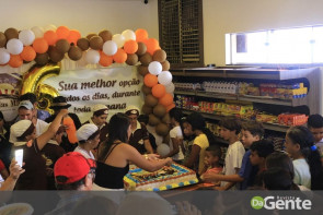 Confiram as fotos do aniversário de 6 anos da Padaria e Confeitaria Art's Das Massas
