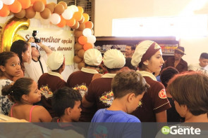 Confiram as fotos do aniversário de 6 anos da Padaria e Confeitaria Art's Das Massas