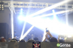 Confiram as fotos do show com Brenno Reis e Marco Viola no clube Ubiratan