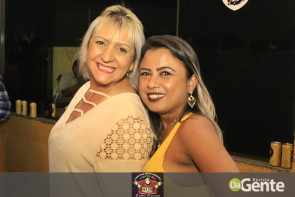 Confiram as fotos do show com Brenno Reis e Marco Viola no clube Ubiratan