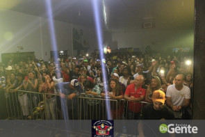 Confiram as fotos do show com Brenno Reis e Marco Viola no clube Ubiratan