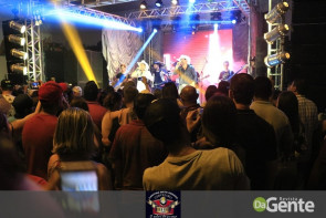 Confiram as fotos do show com Brenno Reis e Marco Viola no clube Ubiratan