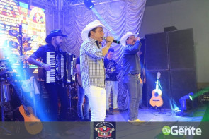 Confiram as fotos do show com Brenno Reis e Marco Viola no clube Ubiratan