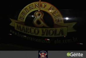 Confiram as fotos do show com Brenno Reis e Marco Viola no clube Ubiratan