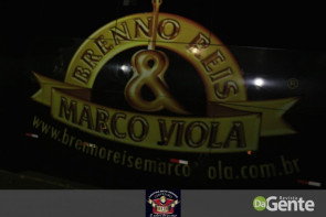 Confiram as fotos do show com Brenno Reis e Marco Viola no clube Ubiratan