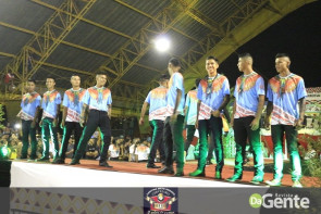 Confiram as fotos do 8° Miss e Mister indígena de Dourados