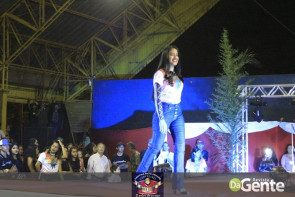 Confiram as fotos do 8° Miss e Mister indígena de Dourados