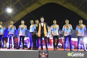 Confiram as fotos do 8° Miss e Mister indígena de Dourados