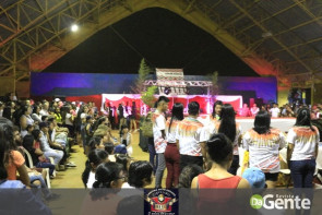 Confiram as fotos do 8° Miss e Mister indígena de Dourados