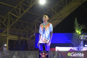 Confiram as fotos do 8° Miss e Mister indígena de Dourados