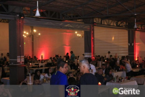 Confiram as fotos do "Dia dos Namorados" na Cantina Mato Grosso